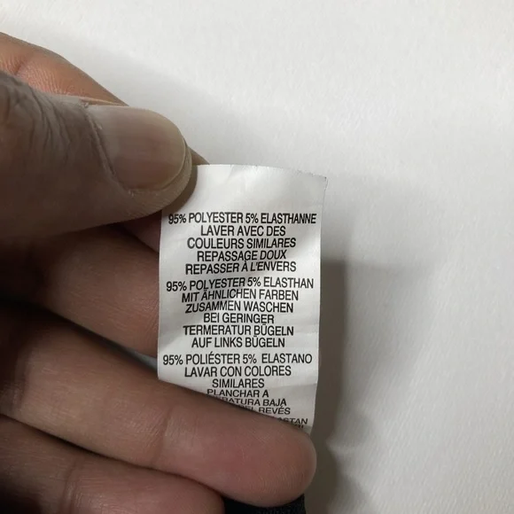 PrettyLittleThing Black Poker Dot Print Cowl Neck Crop Top Size 2 - Picture 2 of 7